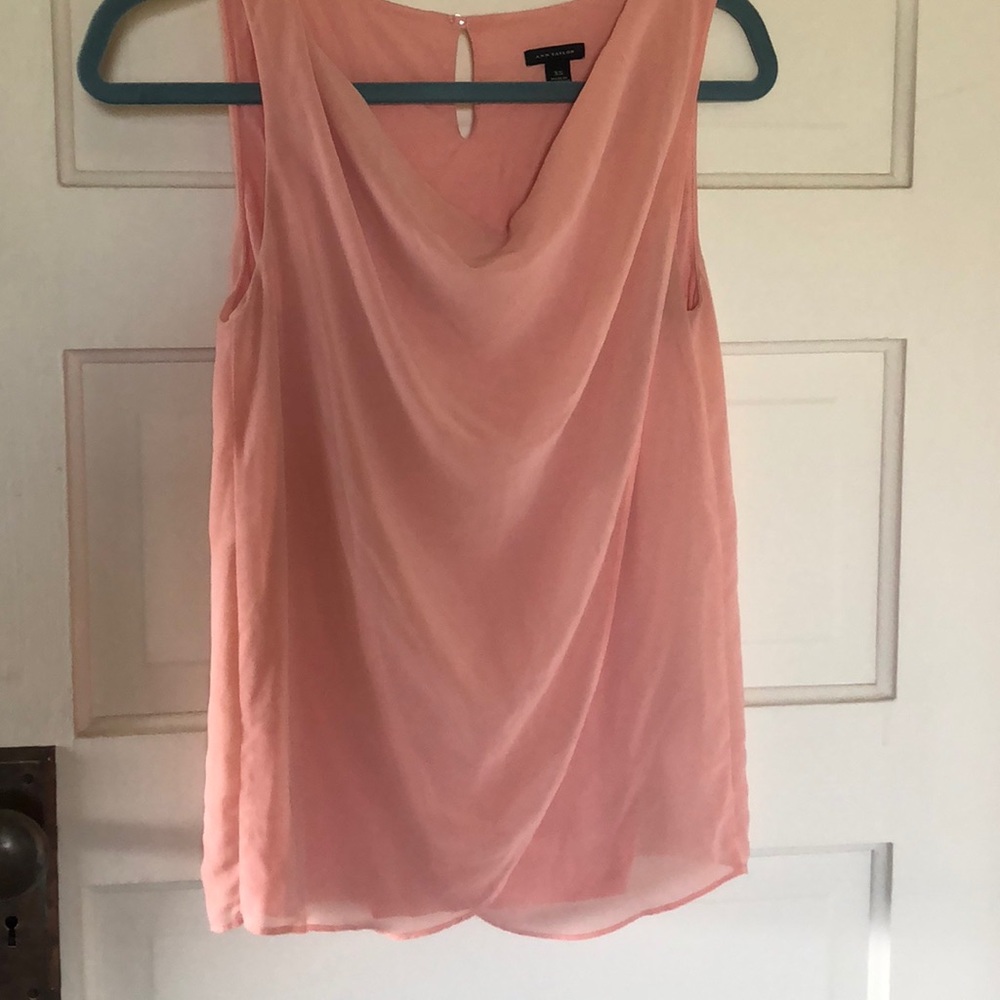 Ann Taylor XS peach sleeveless blouse